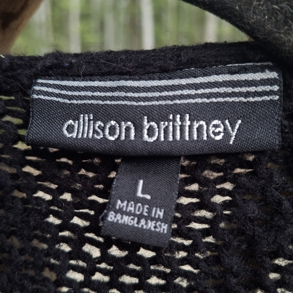 Black and Gray Women's Sweater - Picture 3 of 5